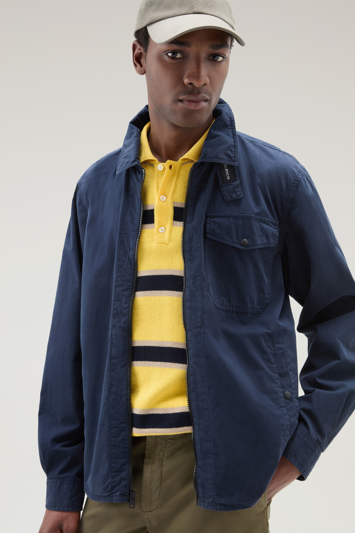 Garment-Dyed Overshirt in Pure Cotton Blue photo 4 | Woolrich