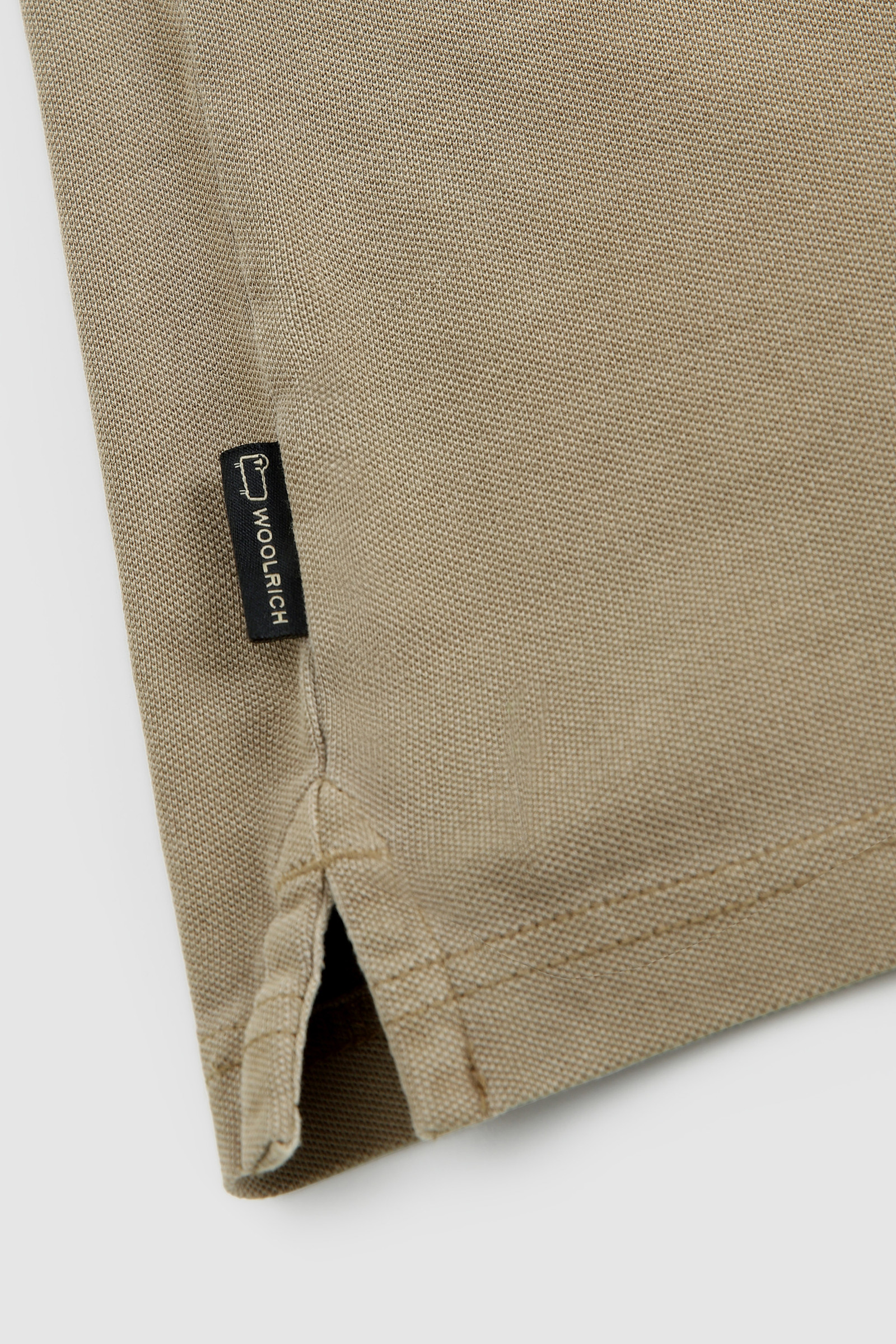 Polo Mackinack en piqué de coton teint en pièce beige photo 6 | Woolrich