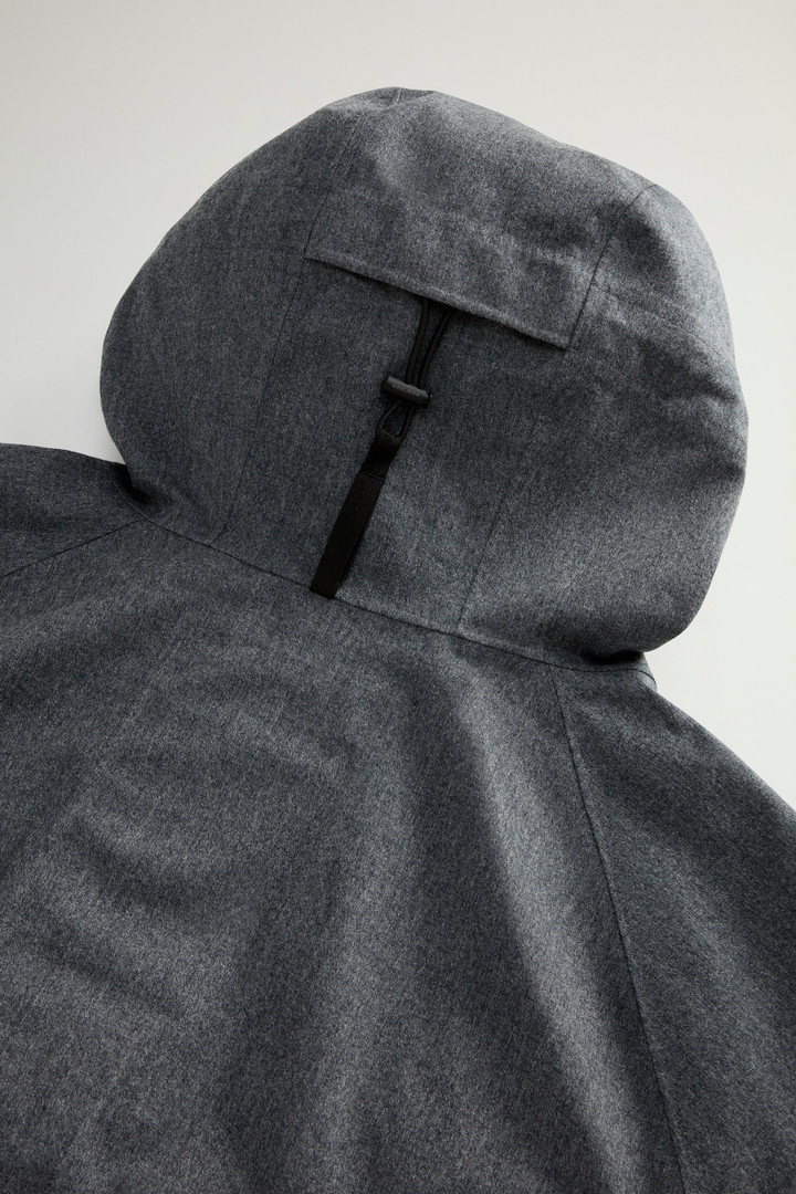 Jacket in Italian Pure Virgin Wool by Todd Snyder Gray photo 5 | Woolrich