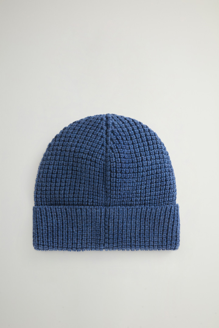 Beanie in Pure Merino Virgin Wool with Honeycomb Stitch Blue photo 2 | Woolrich