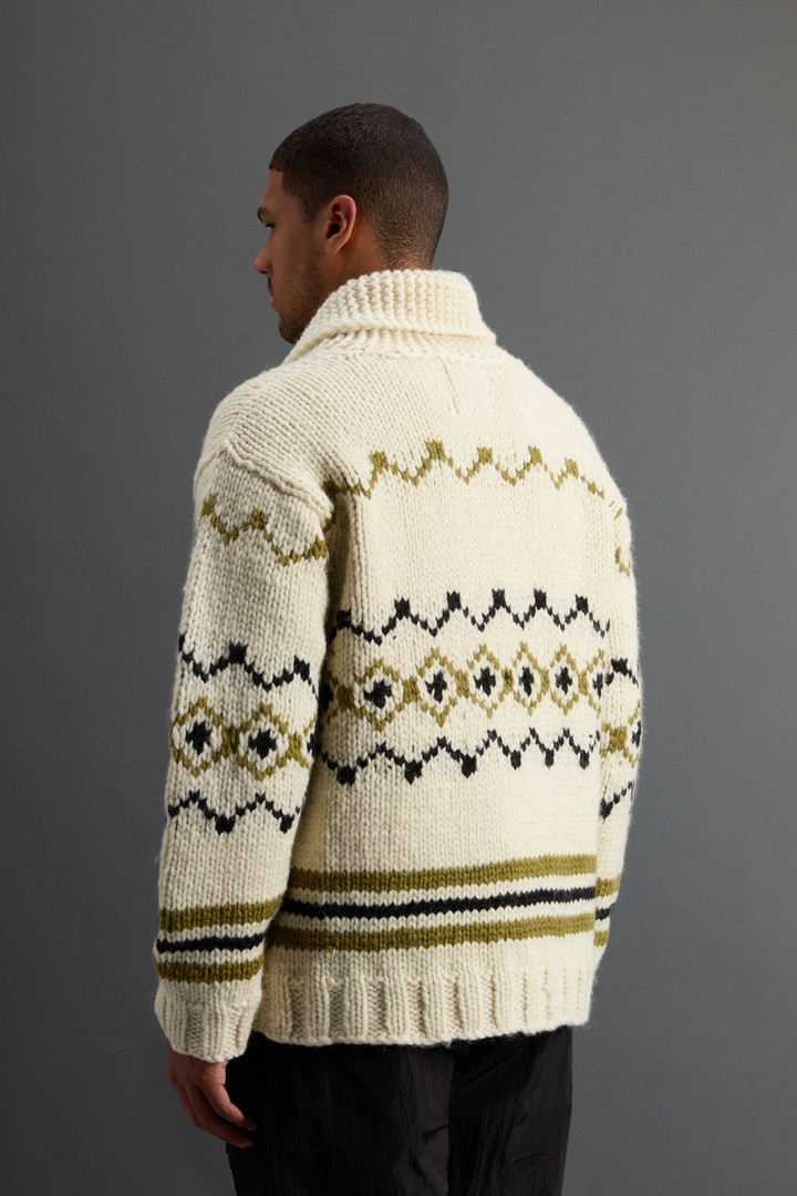 Cowichan Cardigan aus reiner Wolle mit Kontrastmotiv by Todd Snyder Weiß photo 3 | Woolrich