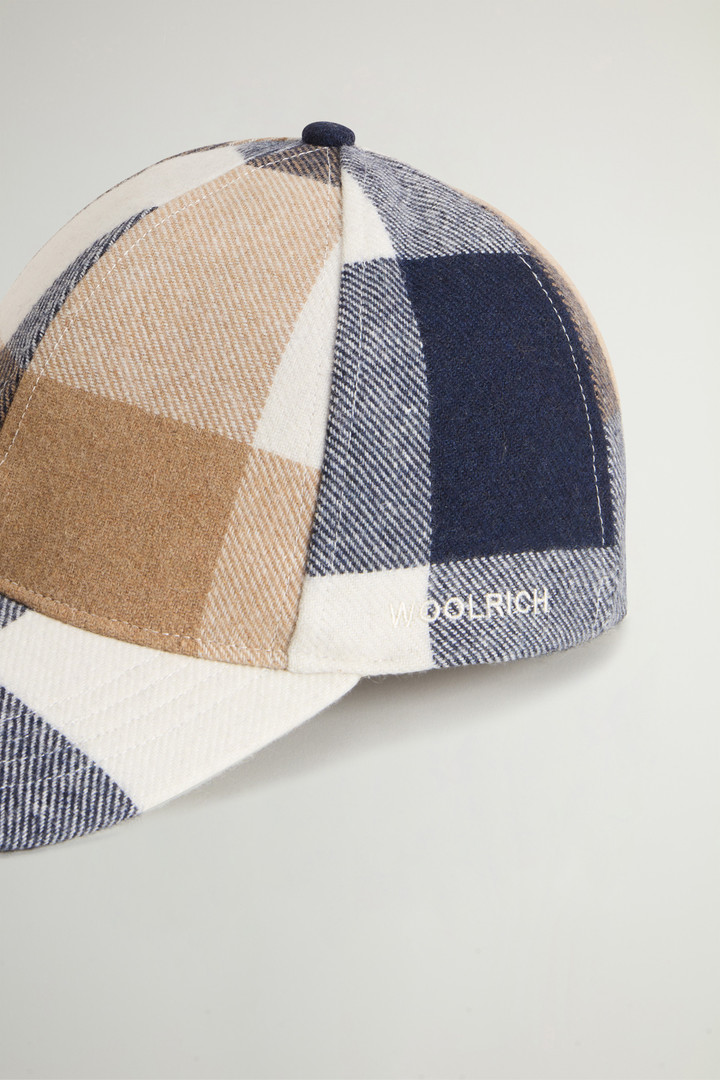 Cap in Recycled Italian Wool Blend White photo 3 | Woolrich