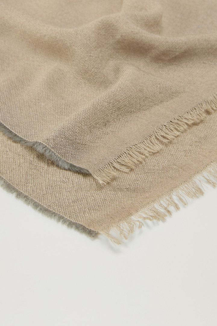 Wool and Cotton Blend Scarf with Micro-Check Pattern Beige photo 3 | Woolrich