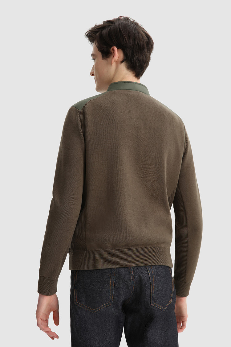 Gesteppte Trainingsjacke mit gestrickten Ärmeln