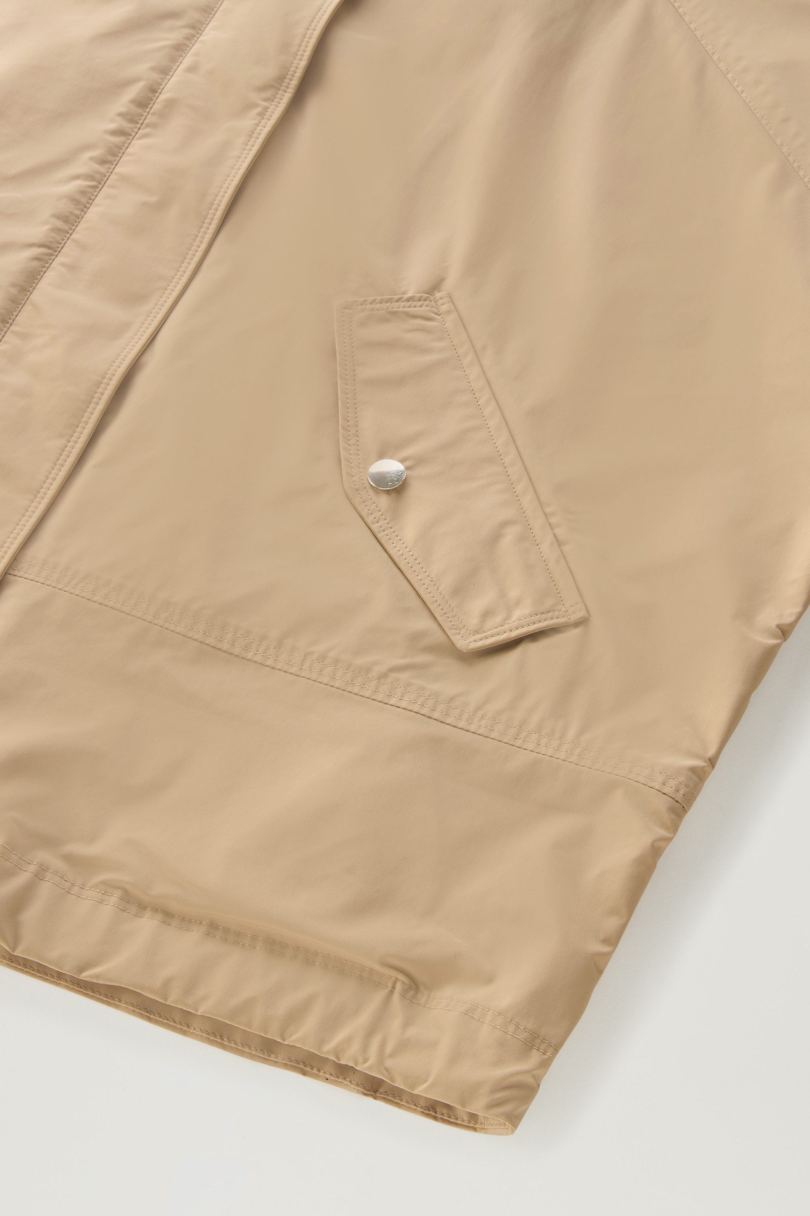 Summer Windbreaker in Urban Touch with Detachable Hood Beige photo 8 | Woolrich