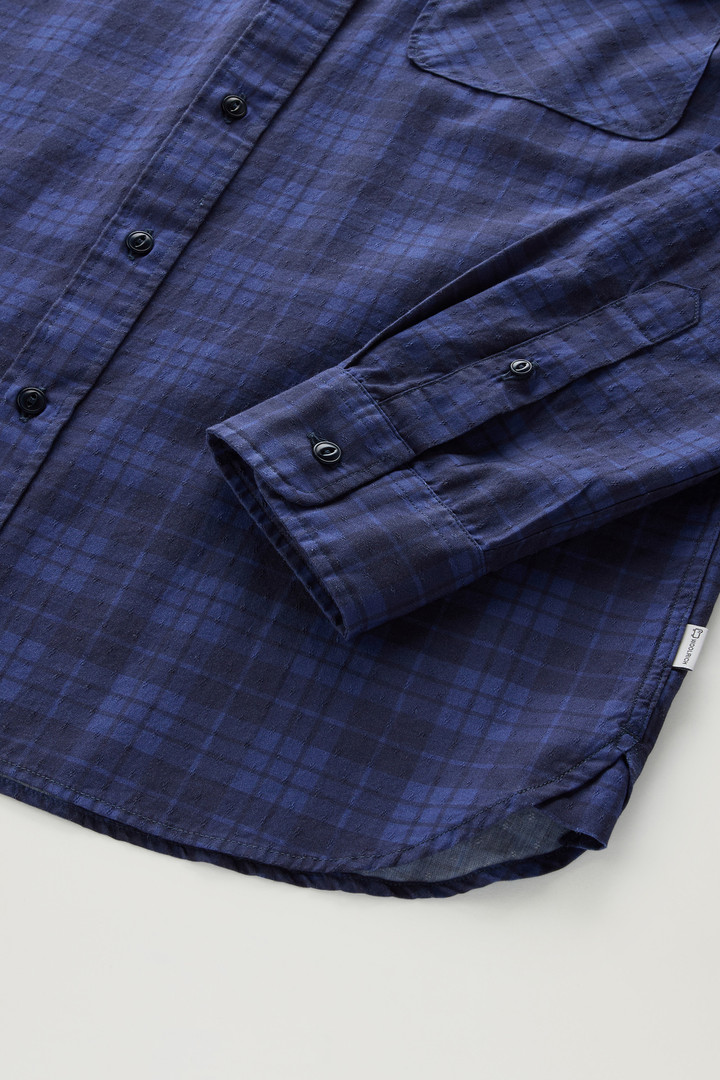 Chemise à carreaux en pur coton avec poche poitrine Bleu photo 7 | Woolrich