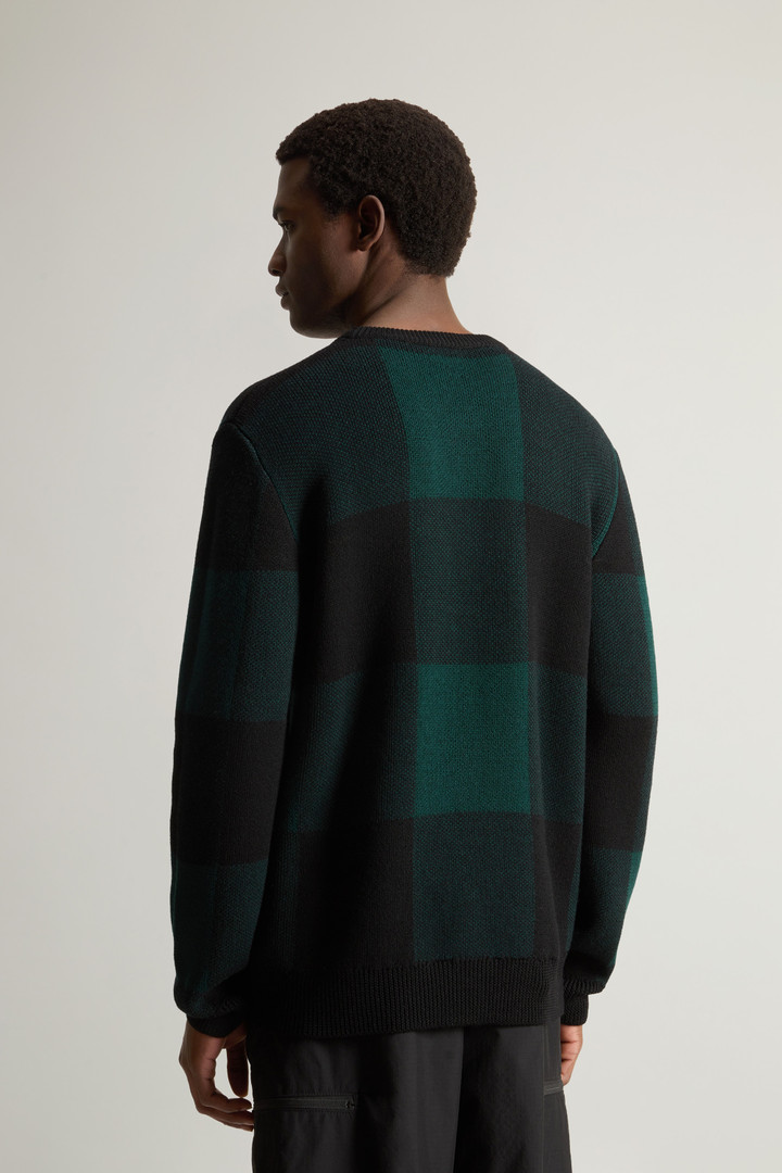 Maglione girocollo in pura lana vergine Merino a quadri Verde photo 3 | Woolrich