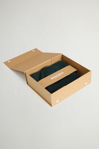 Gift Set with Wool-Blend Beanie and Scarf Green | Woolrich