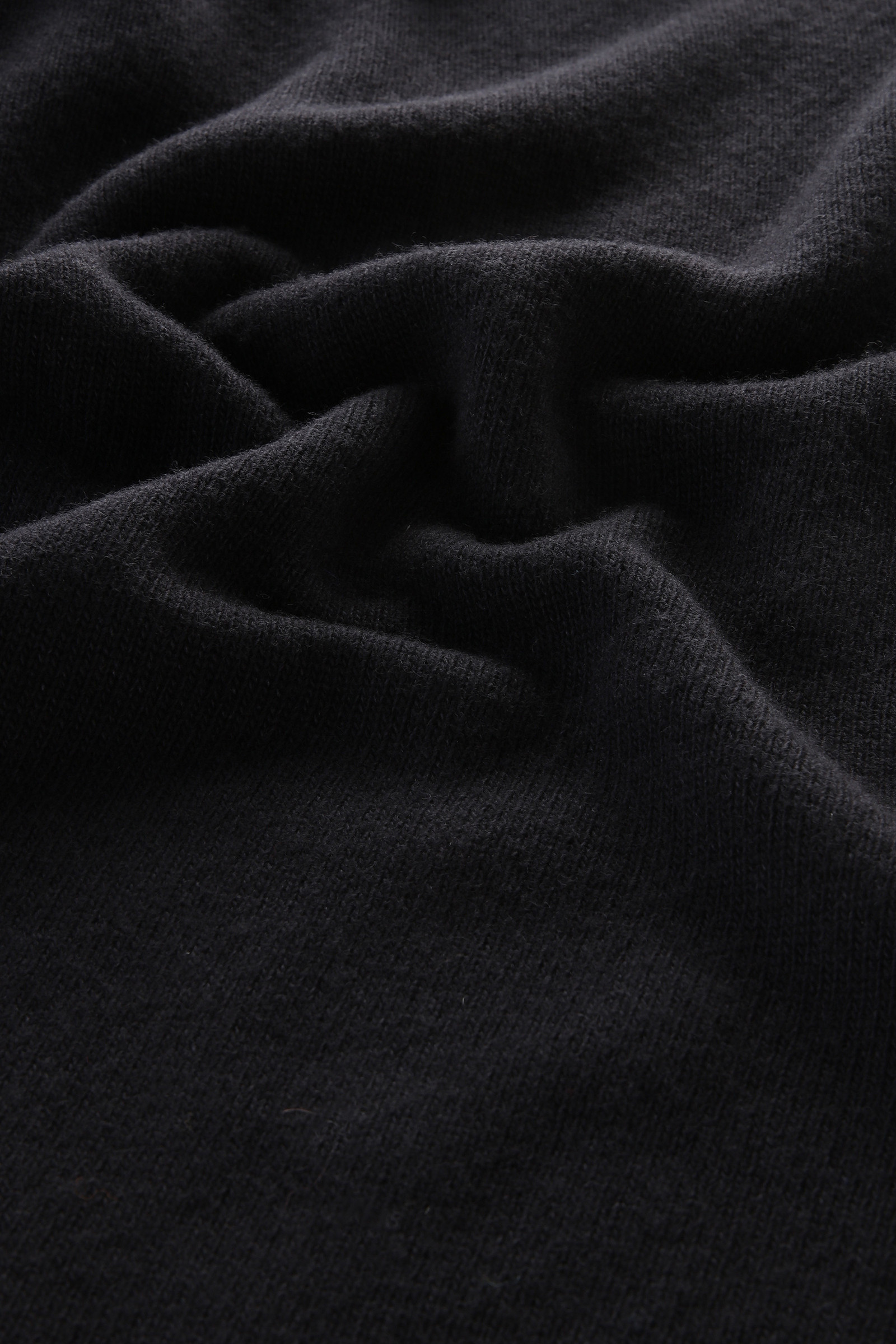 Garment-dyed Turtleneck Sweater in Pure Virgin Wool Black photo 8 | Woolrich