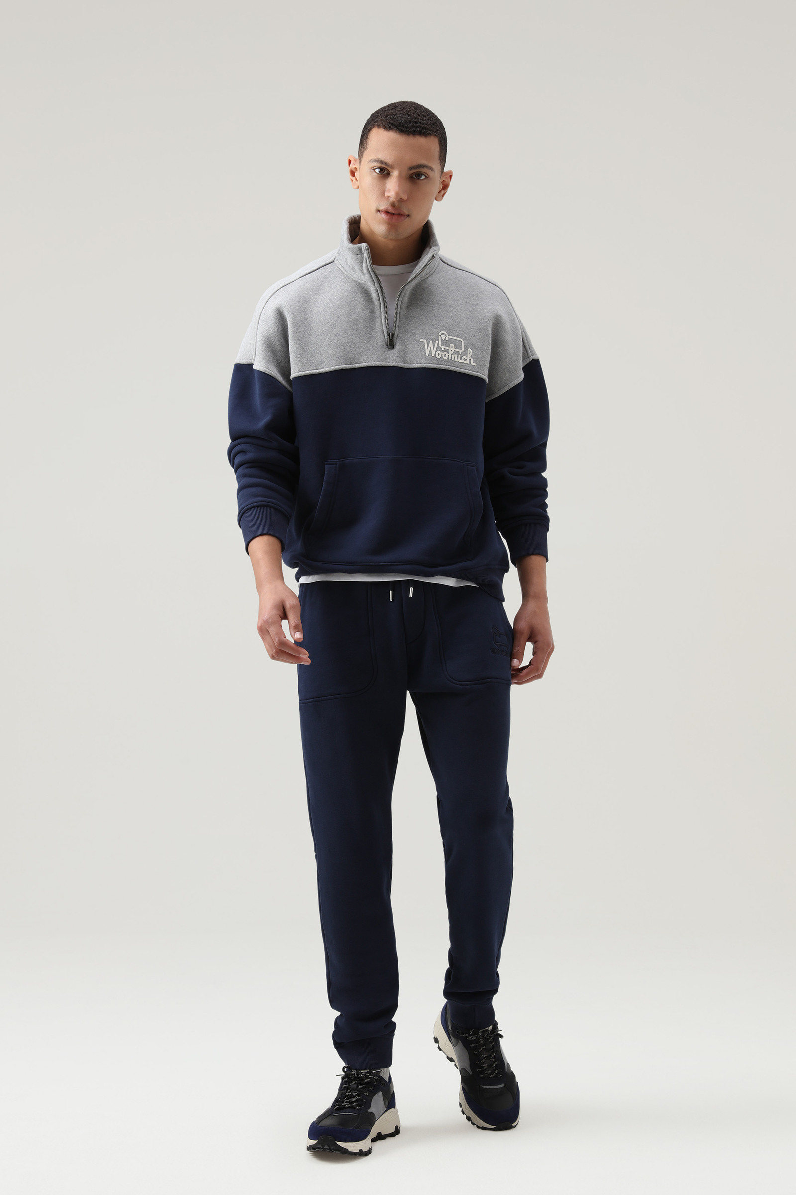 Sweat-shirt Color Block avec demi-zip et logo imprimé bleu photo 2 | Woolrich