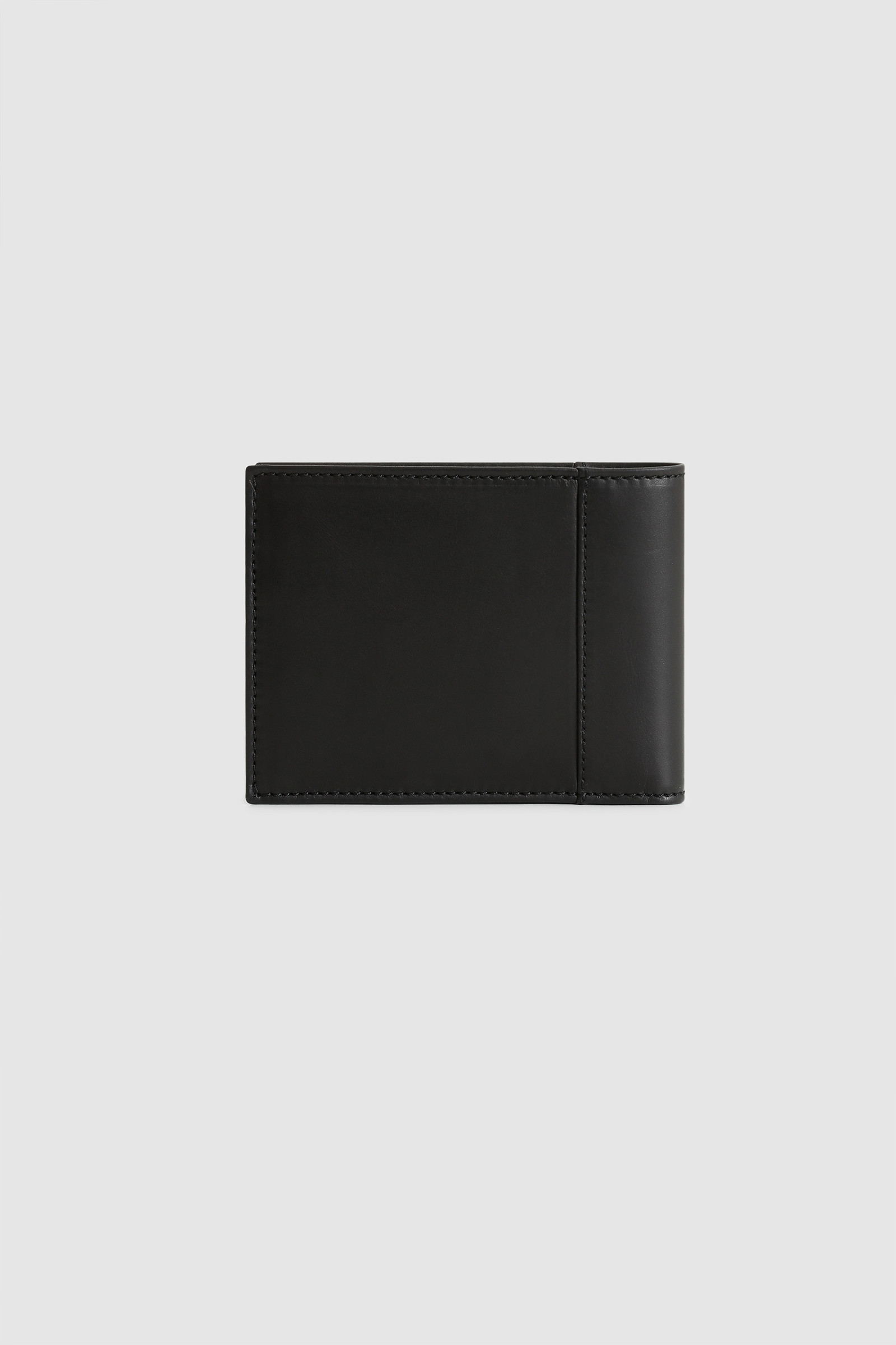 Classic Leather Wallet Black photo 2 | Woolrich