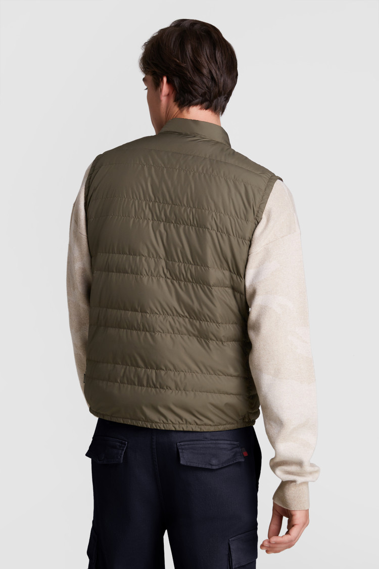 Light quilted vest