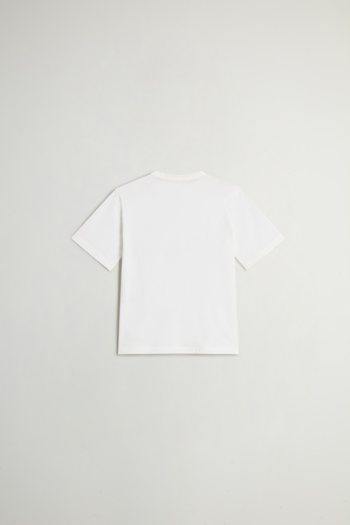 T-shirt pour garçon en pur coton avec logo imprimé sur la poitrine Blanc photo 2 | Woolrich