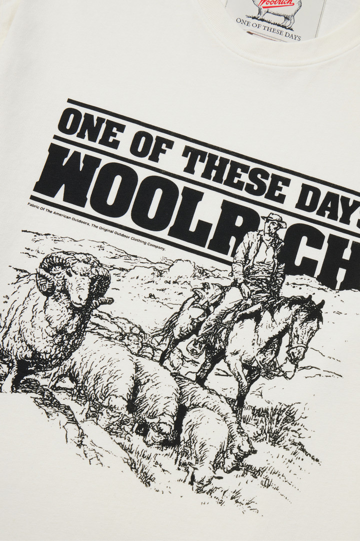 T-Shirt aus reiner Baumwolle - One Of These Days / Woolrich Weiß photo 7 | Woolrich