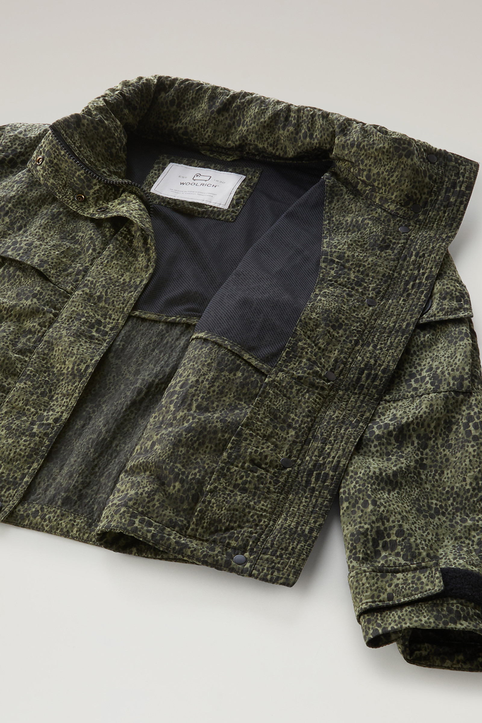 Veste Camo avec capuche pliable vert photo 12 | Woolrich