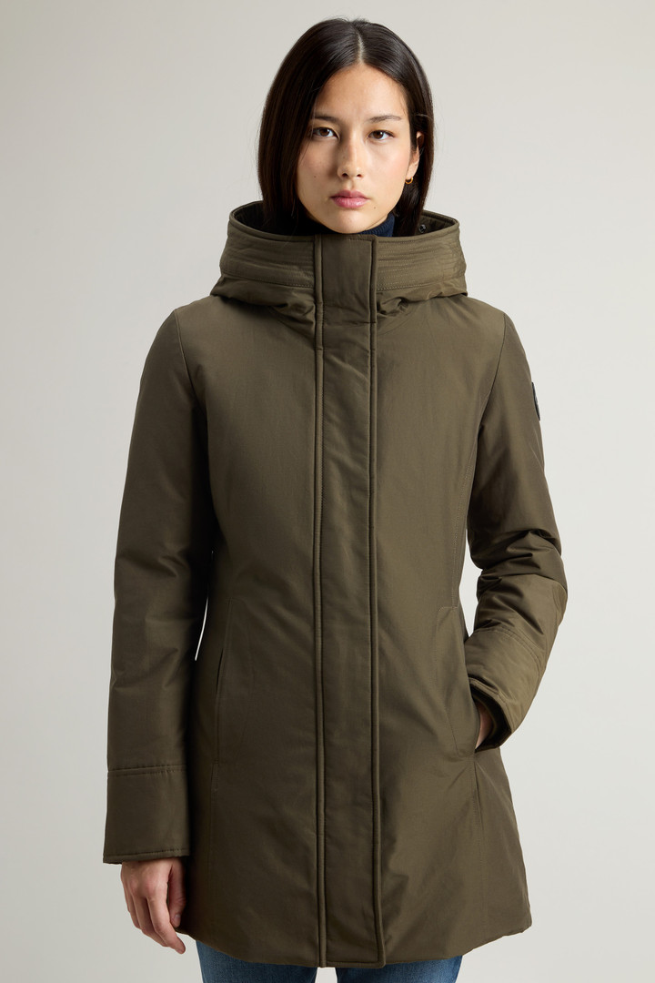 Boulder Parka in Ramar Cloth with Hood and Detachable Faux Fur Trim Green photo 4 | Woolrich