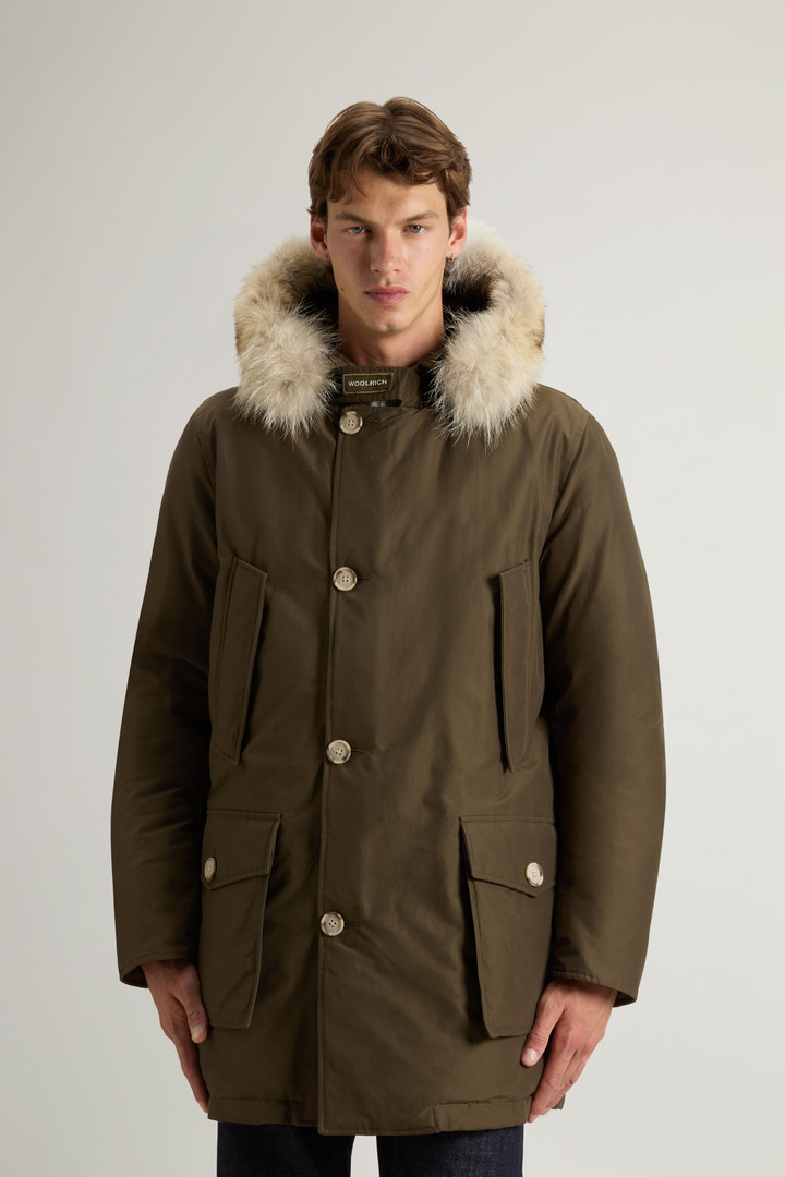 Arctic Parka in Ramar Cloth con pelliccia removibile Verde photo 1 | Woolrich