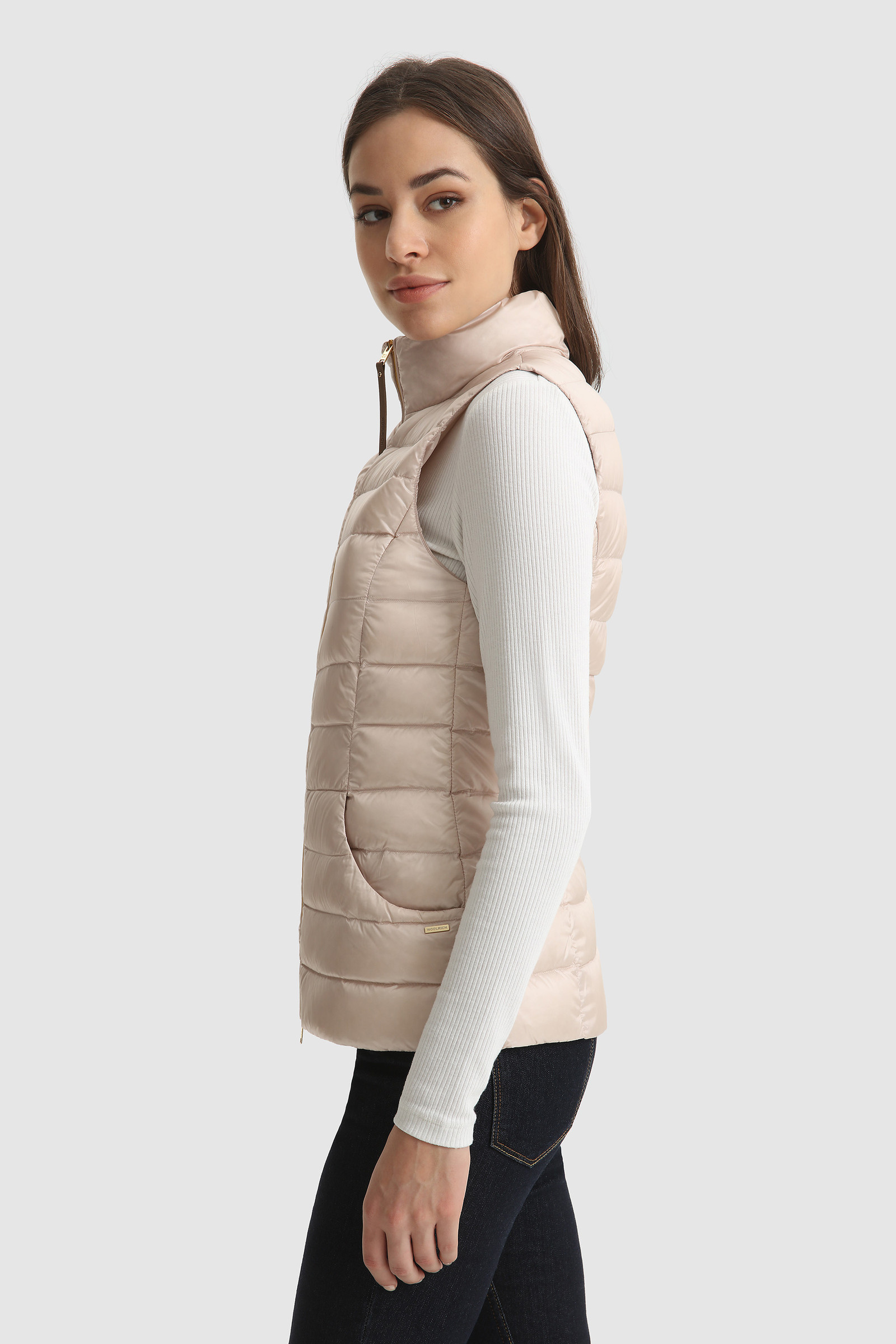 Doorgestikte Abbie bodywarmer van glanzend nylon