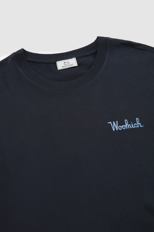 T-Shirt aus Bio-Baumwolle mit Print auf der Rückseite Blau photo 2 | Woolrich