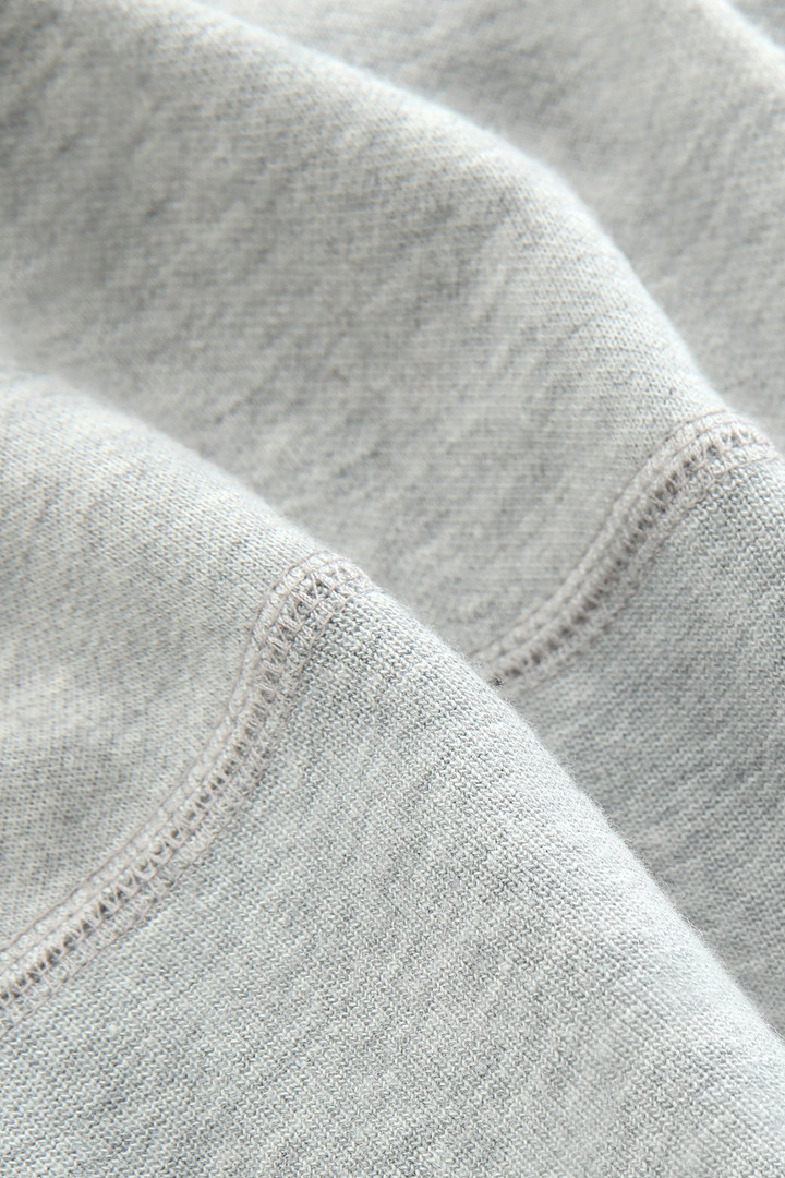 Sweat American à col ras du cou avec logo brodé grey photo 8 | Woolrich
