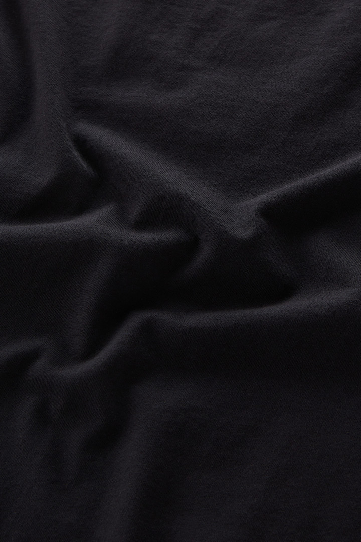 T-shirt in puro cotone con logo ricamato Nero photo 7 | Woolrich