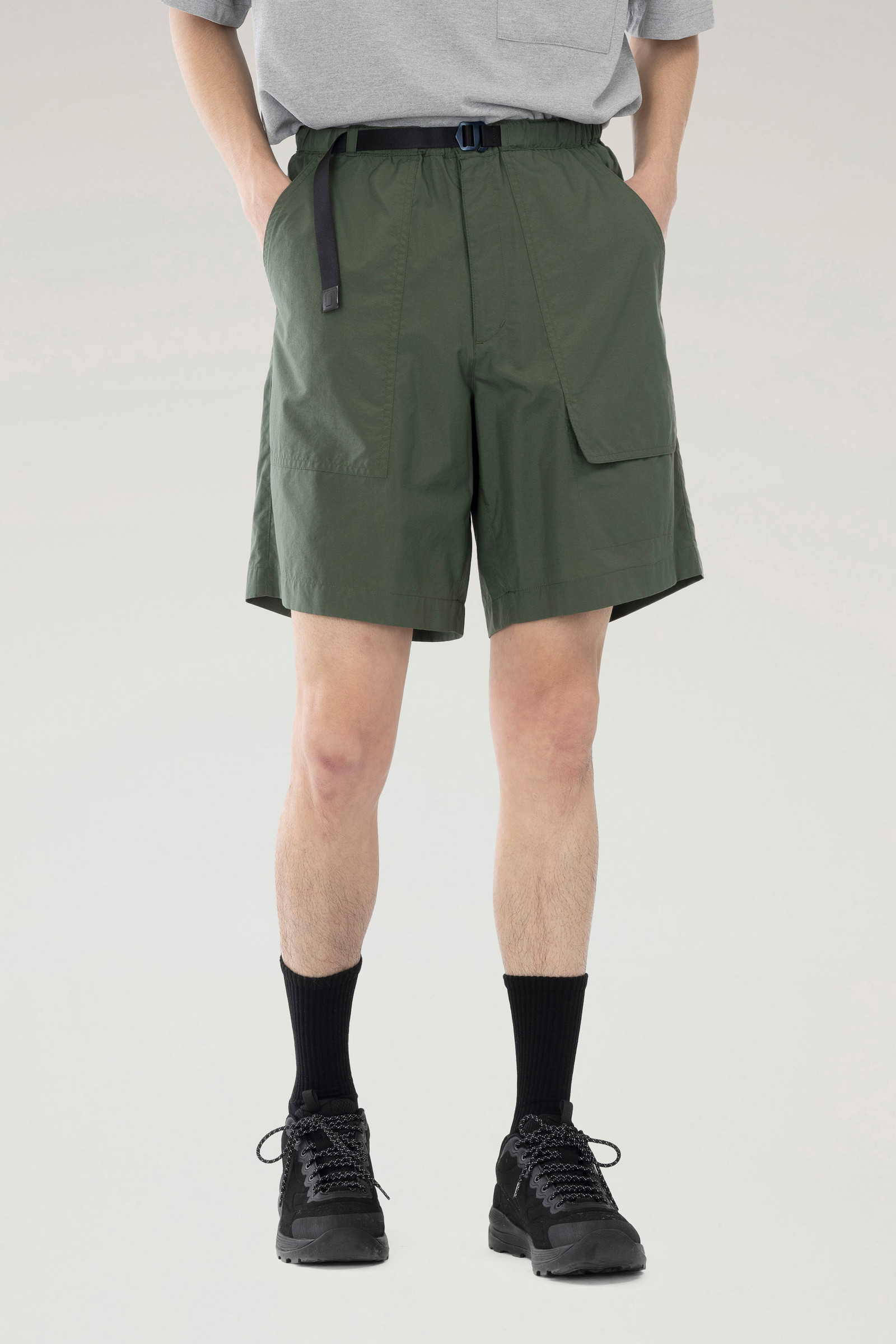 Ranch Shorts in Recycled Nylon Green | Woolrich