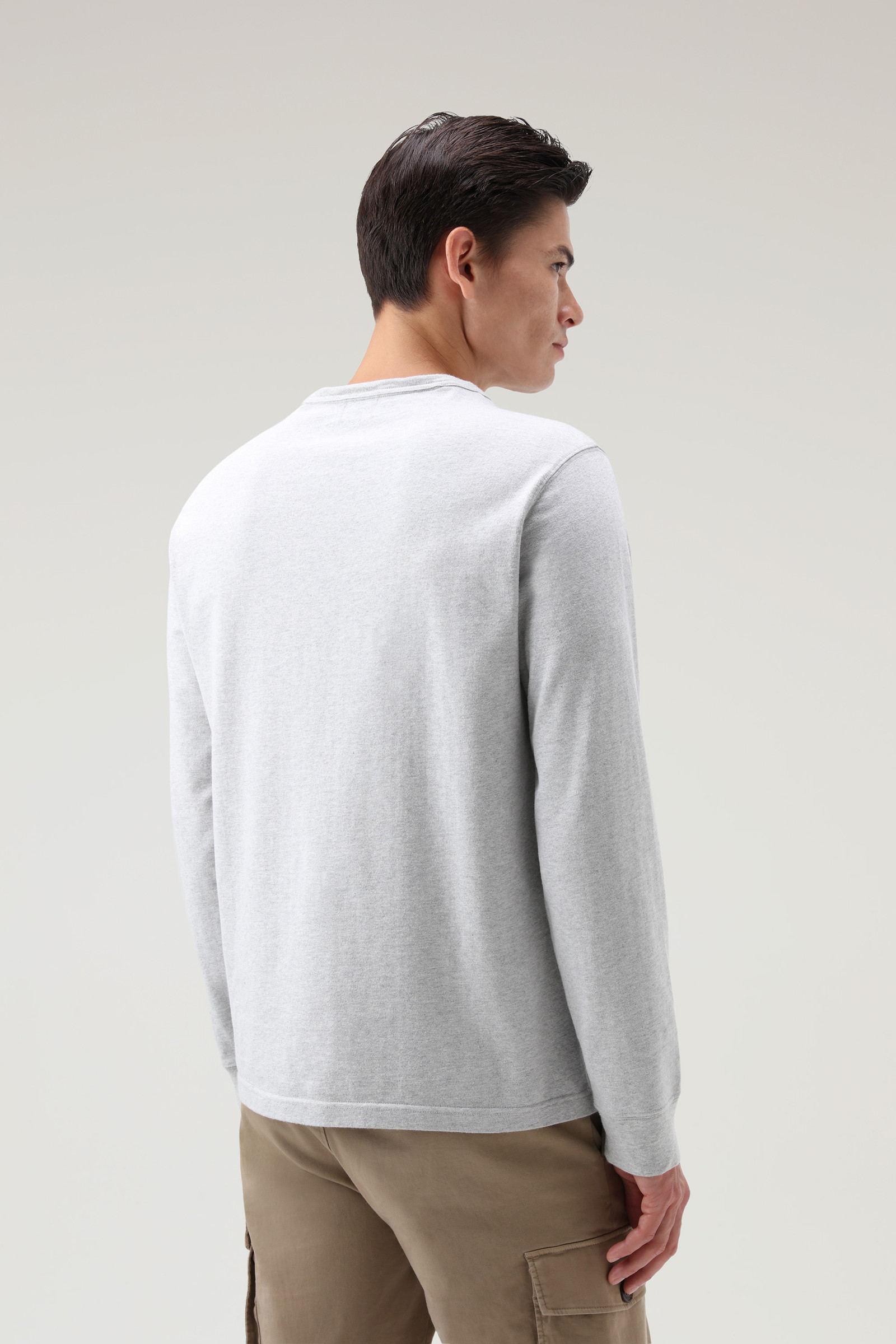 T-shirt in cotone a maniche lunghe con logo grigio photo 3 | Woolrich