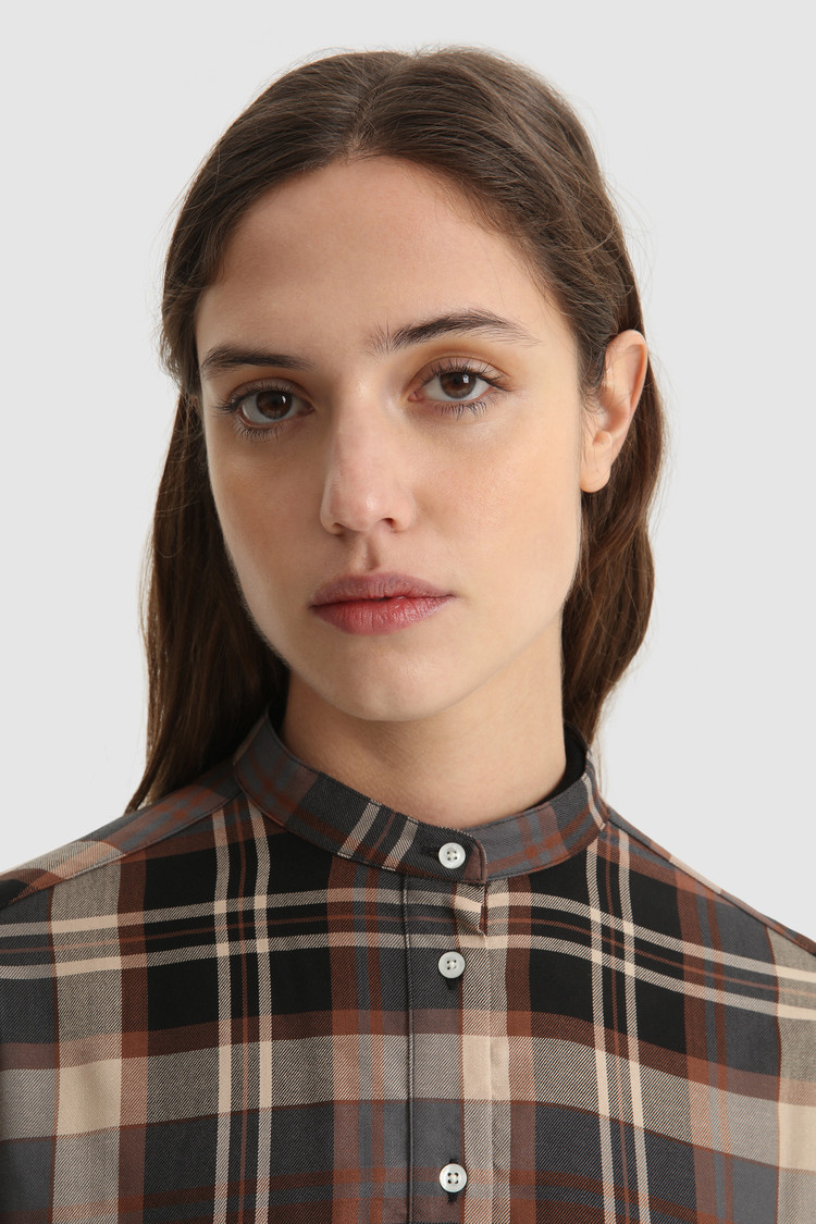 Twill Shirt with band collar