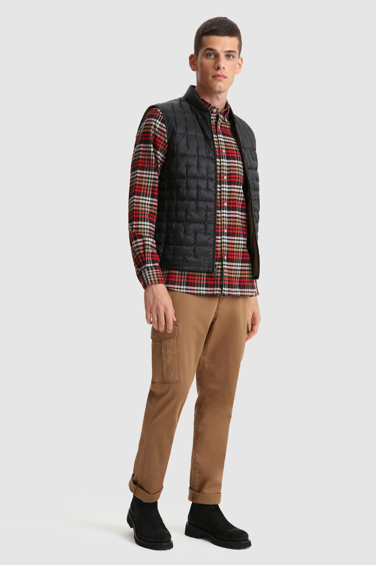 Deepsix packable vest in recycled fabric