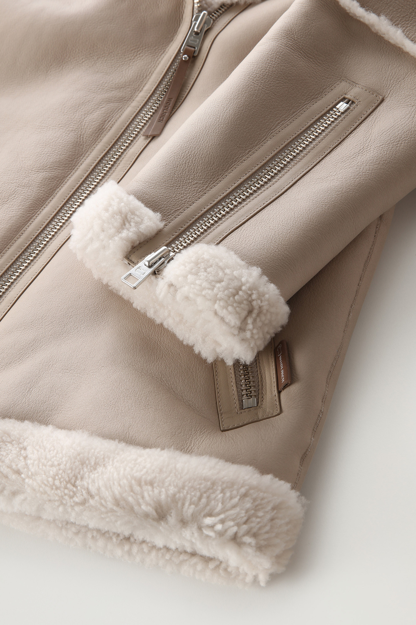 Harmony Aviator Jacke aus Merino Shearling Braun photo 7 | Woolrich