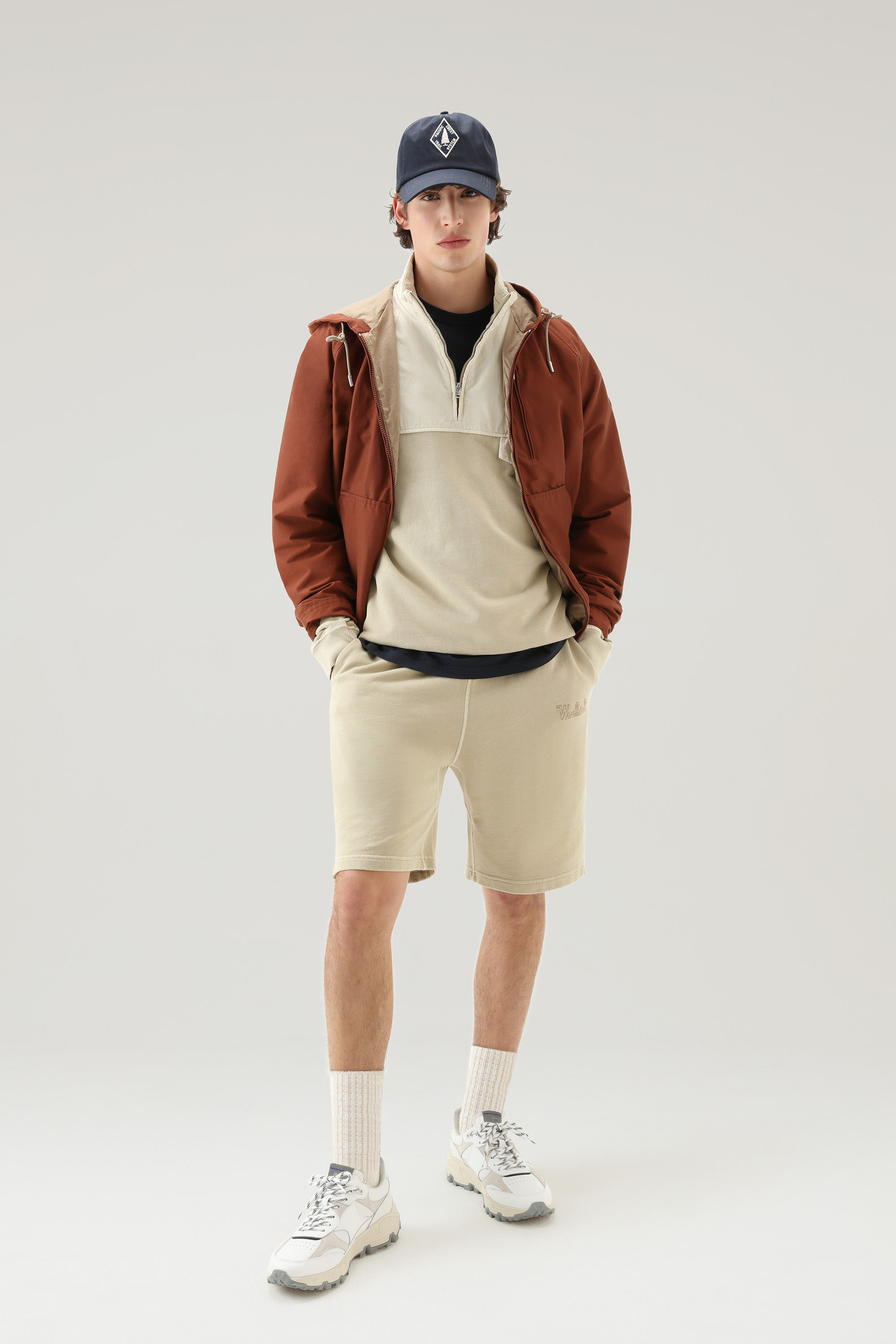 Shorts in Garment-Dyed Cotton Beige photo 2 | Woolrich