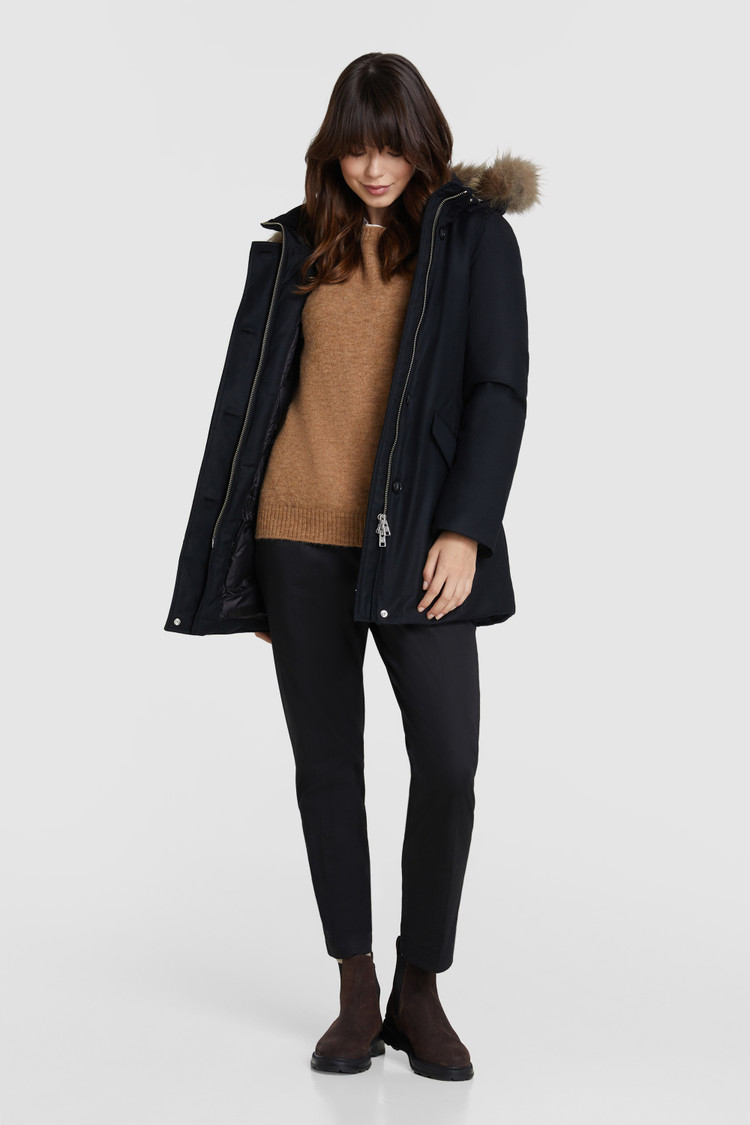 Arctic Parka luxe in lana pregiata, pelliccia coyote