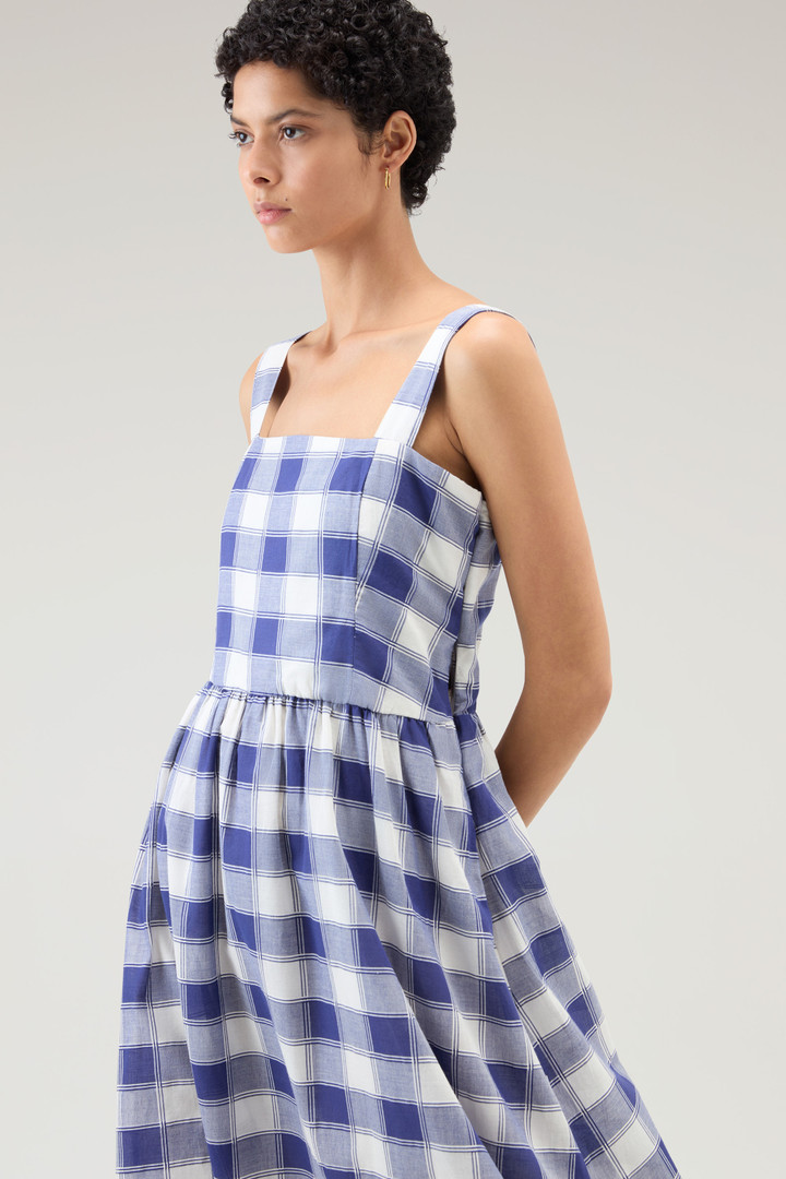 Langes Kleid aus reinem Baumwoll-Voile mit Karomuster Blau photo 4 | Woolrich