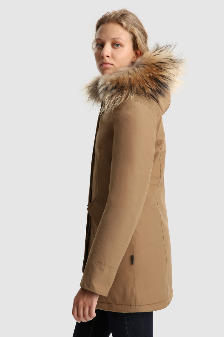 Arctic Parka con piel de mapache extraíble