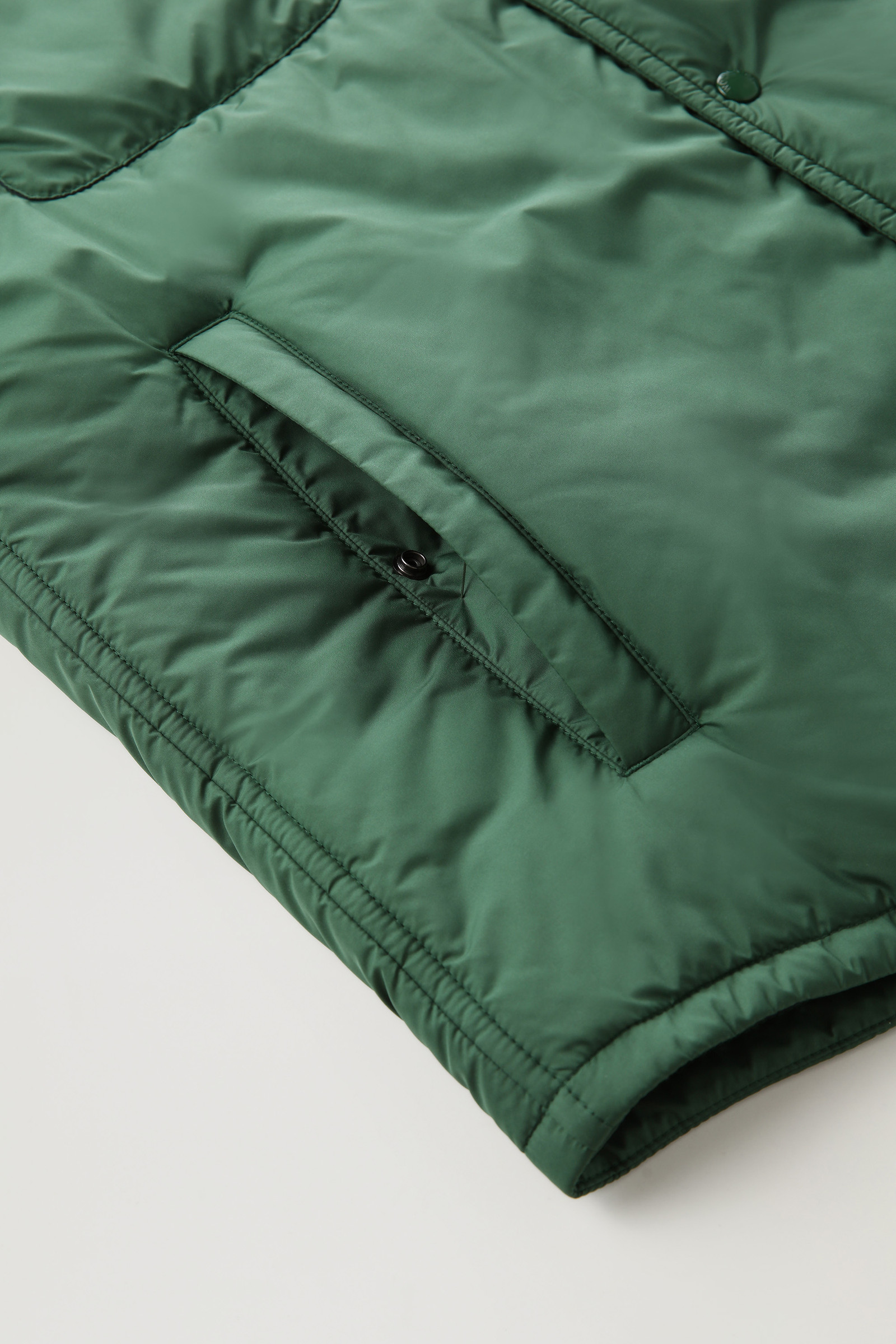 Padded Alaskan Microfiber Overshirt Green photo 8 | Woolrich