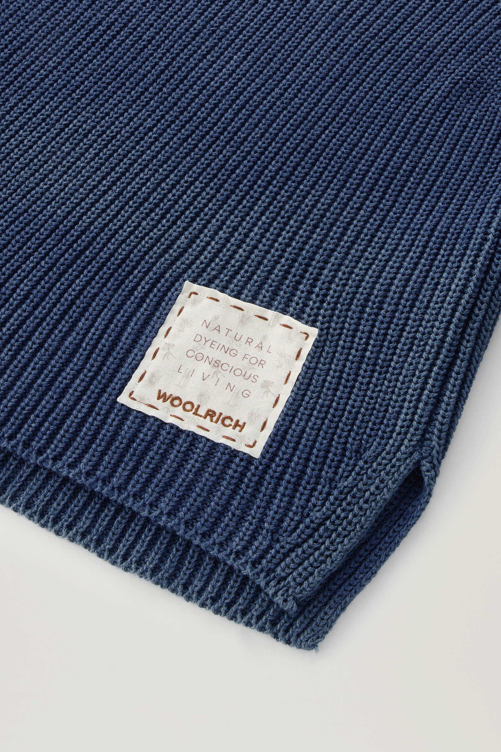 Crewneck Sweater in Pure Cotton with Natural Garment-Dye Finish Blue photo 7 | Woolrich