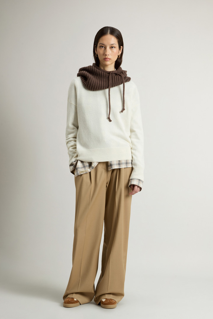 Crewneck Sweater in Virgin Wool and Cashmere Blend White photo 2 | Woolrich