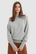 Crewneck sweatshirt with embroidered front logo