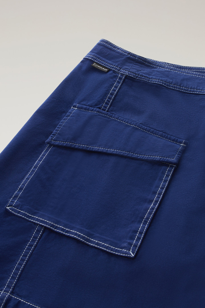 Garment-Dyed Wrap Cargo Skirt in Cotton Twill Blue photo 7 | Woolrich