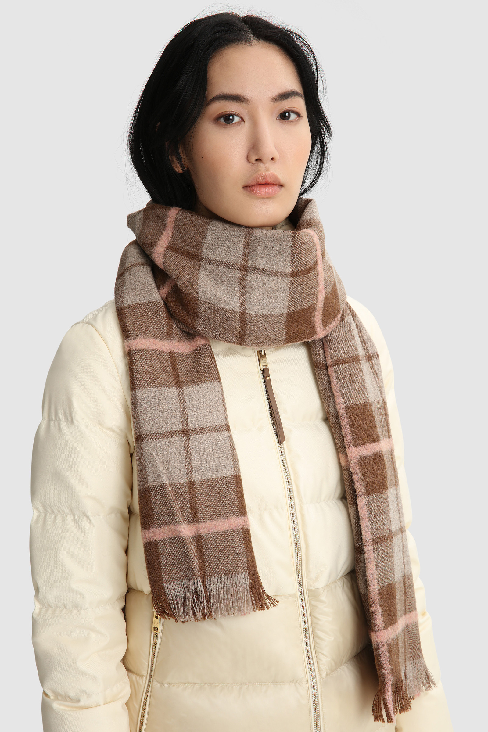 Check Scarf in Mixed Alpaca and Wool Brown photo 4 | Woolrich