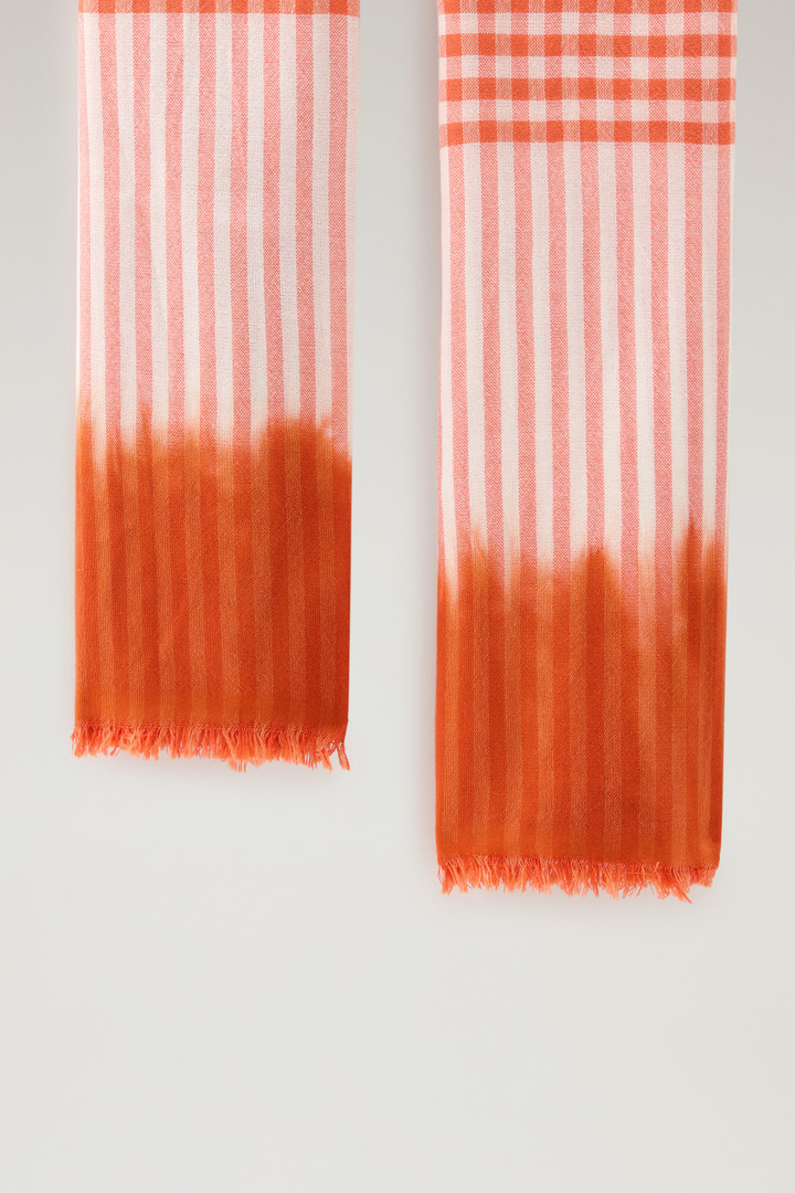 Sciarpa in misto lana e cotone con motivo micro check Arancione photo 2 | Woolrich
