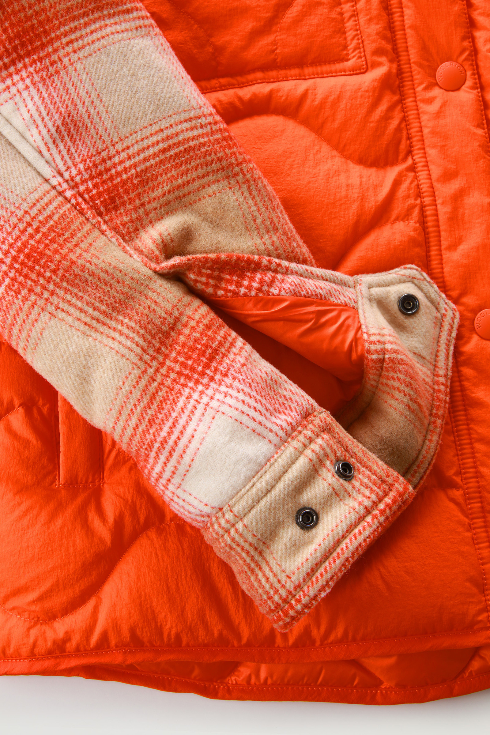 Crinkle Nylon Alba Overshirt with Wool Sleeves Red photo 8 | Woolrich