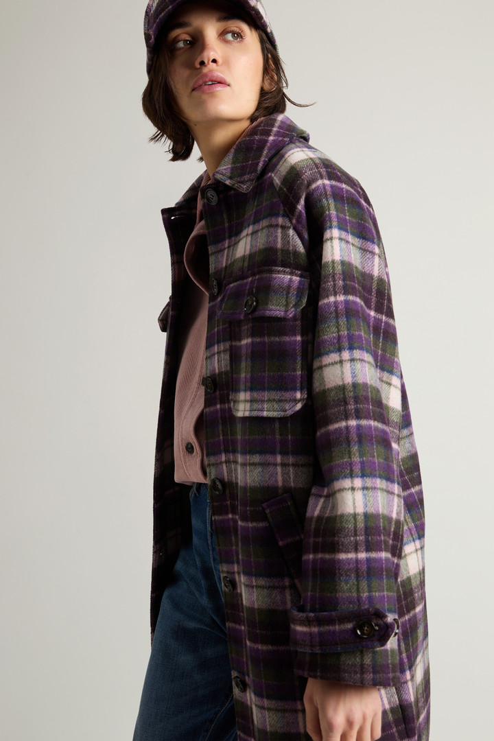 Chaqueta camisera de mezcla de lana italiana reciclada Manteco Morado photo 4 | Woolrich