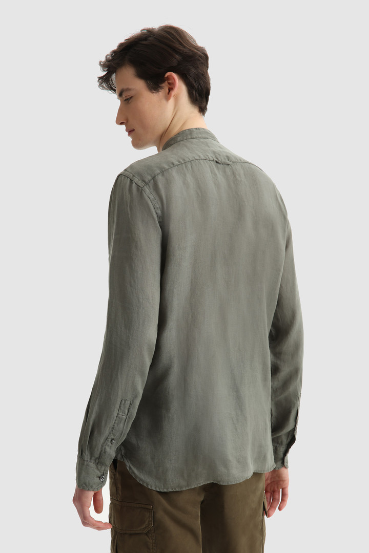 Camisa con cuello mao de lino