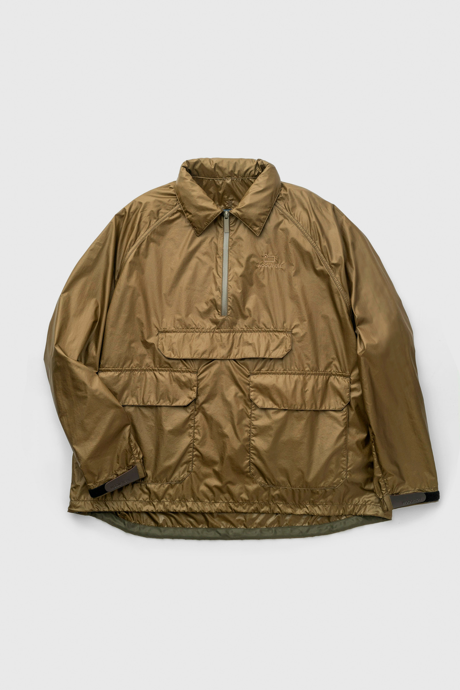 Fisherman Anorak in Pertex® Quantum Green photo 5 | Woolrich