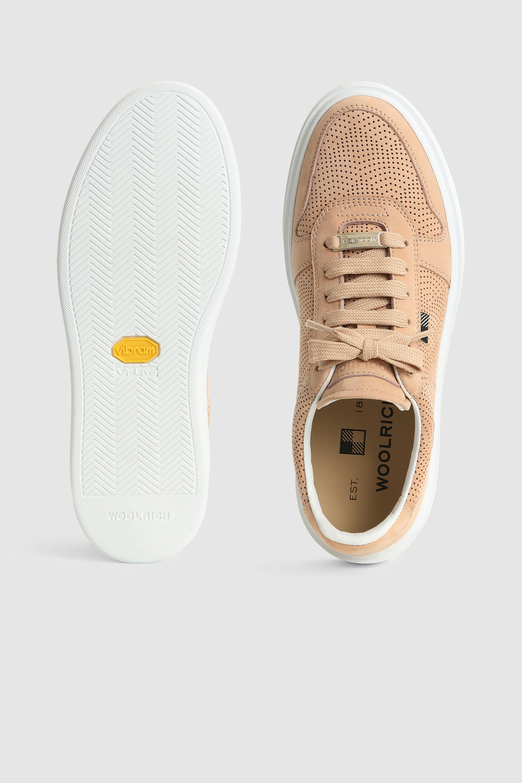 Sneaker da tennis Classic traforata effetto nabuk