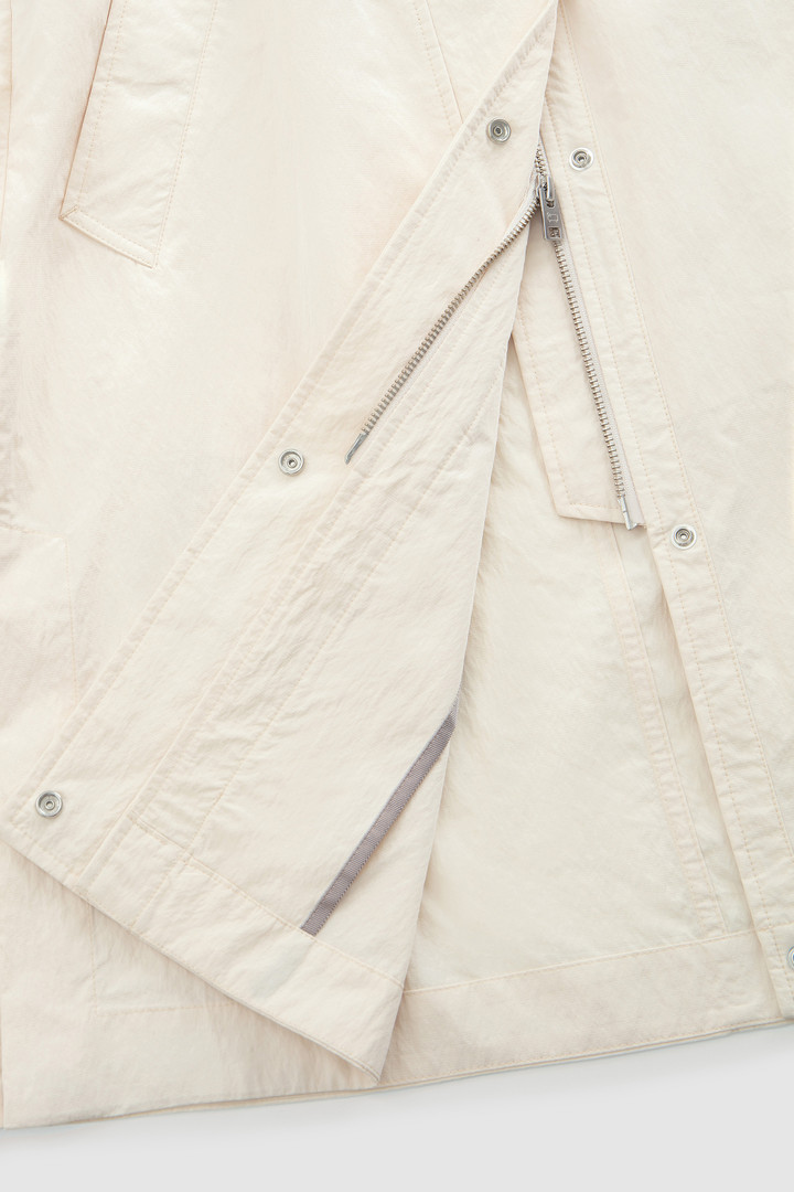 Parka ligera Briar con capucha desmontable blanco photo 10 | Woolrich
