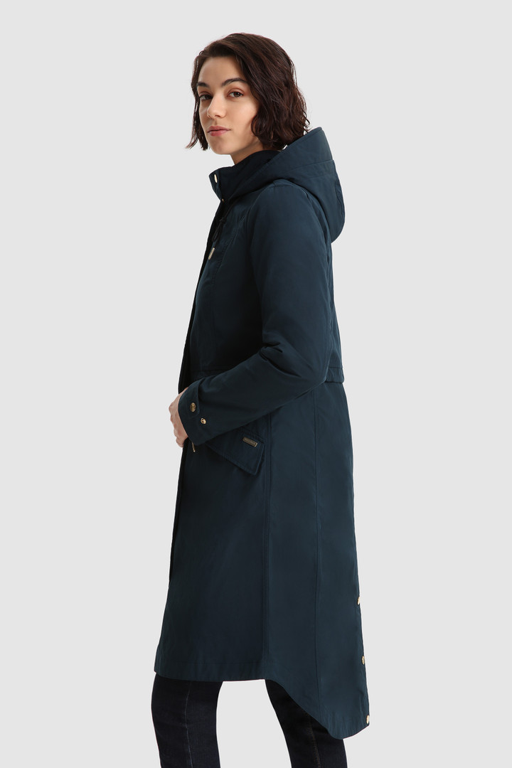 Parka Azun con cordón y capucha ajustable