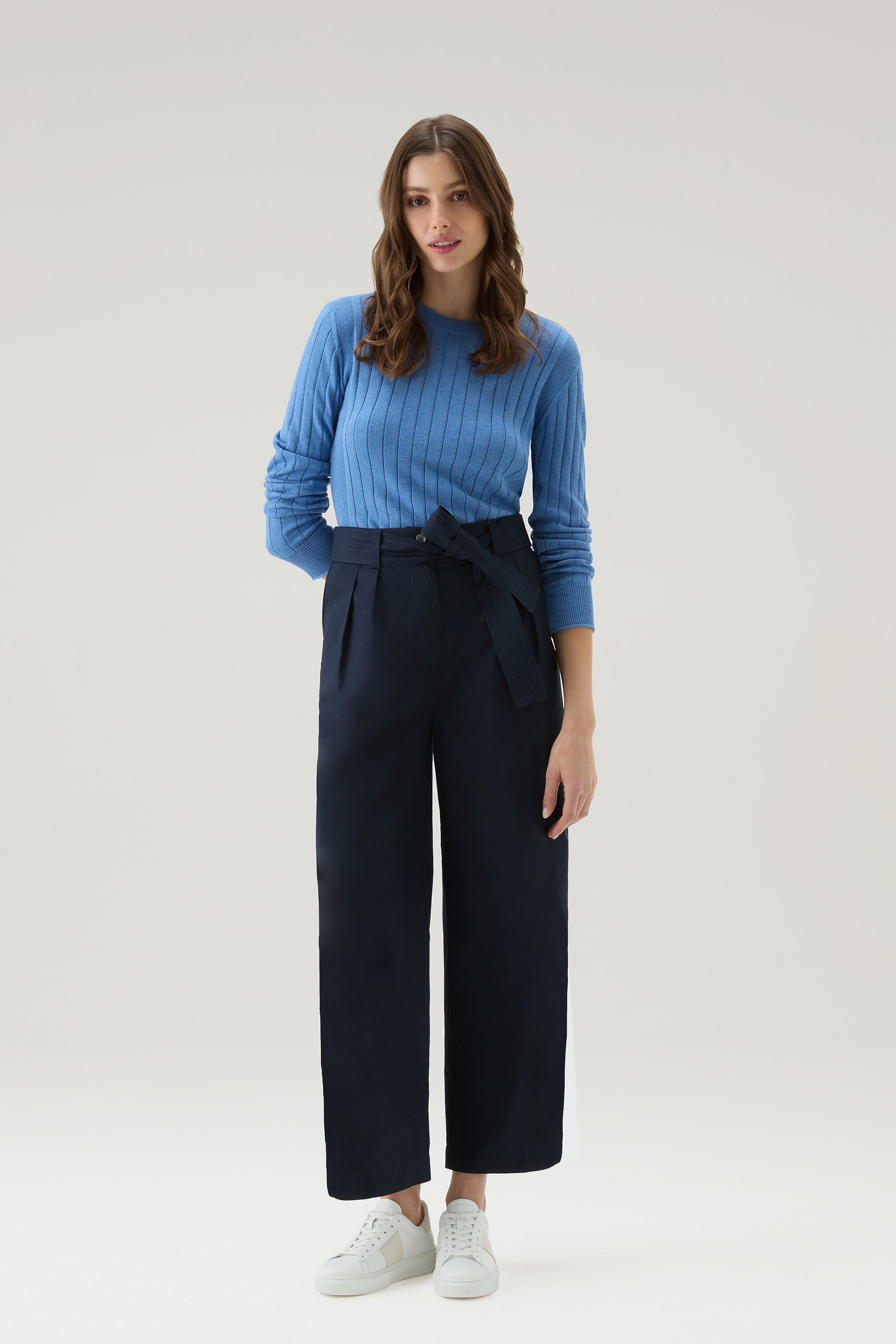 Straight Leg Pants in Pure Cotton Poplin Blue photo 2 | Woolrich