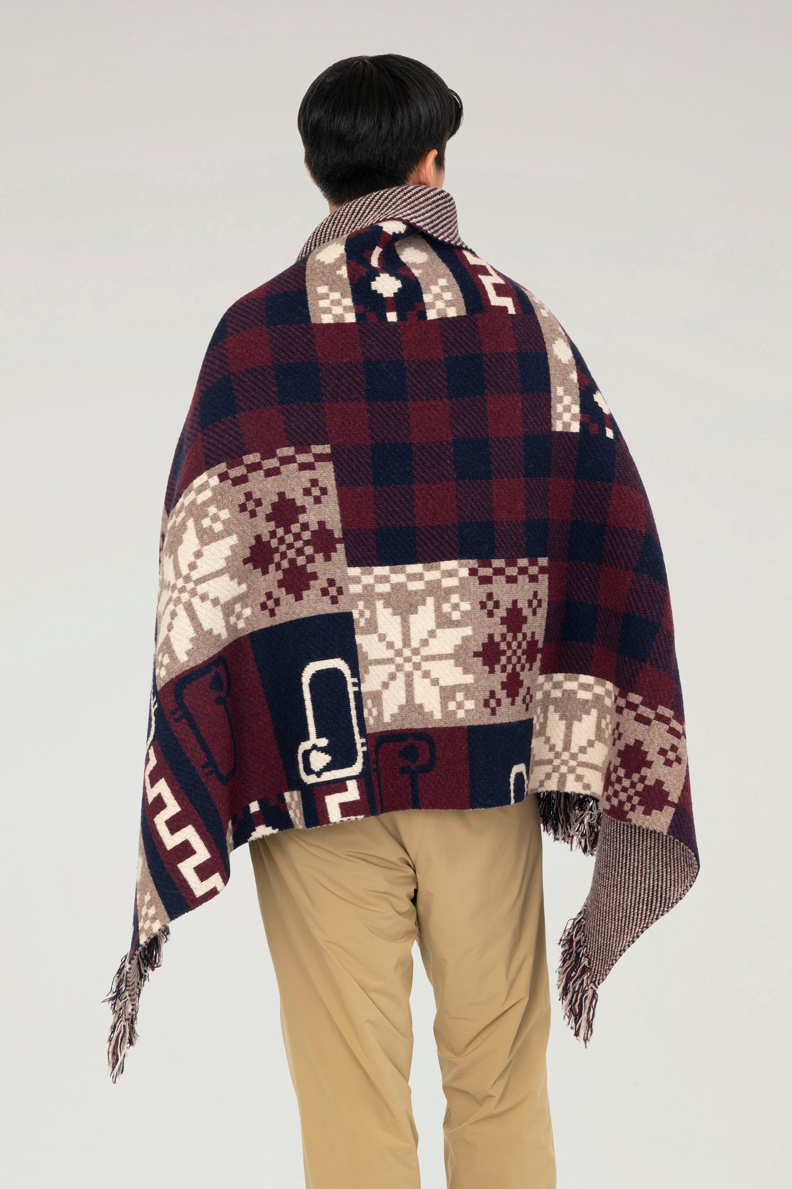 2-in-1 Patchwork Blanket Red photo 4 | Woolrich